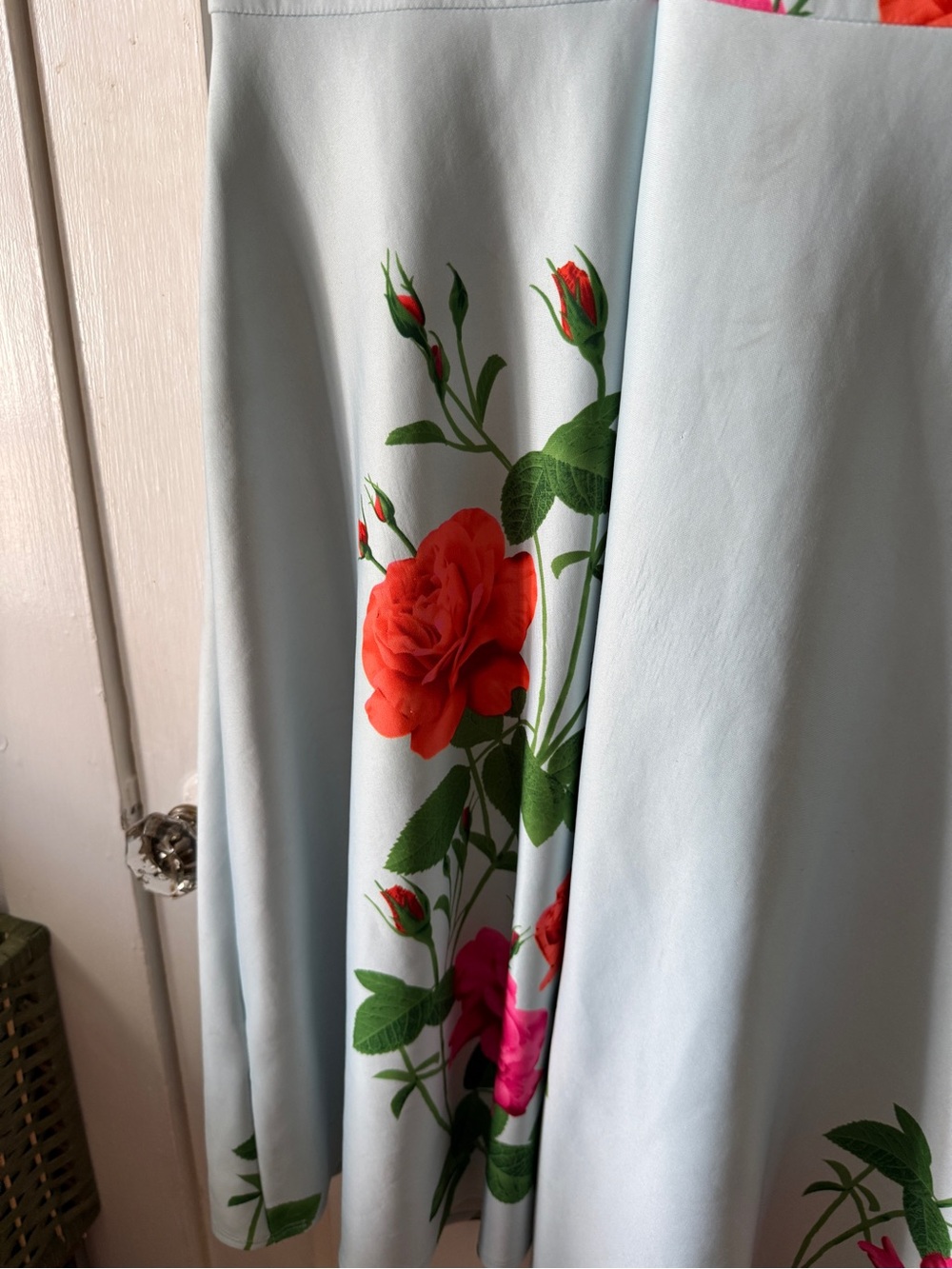 Gabby Skye Light Blue Midi Dress with Red Rose Print size 12 - Picture 8 of 9